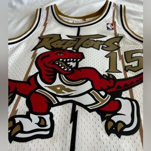 Vince Carter Raptors NBA HWC Swingman Jersey.